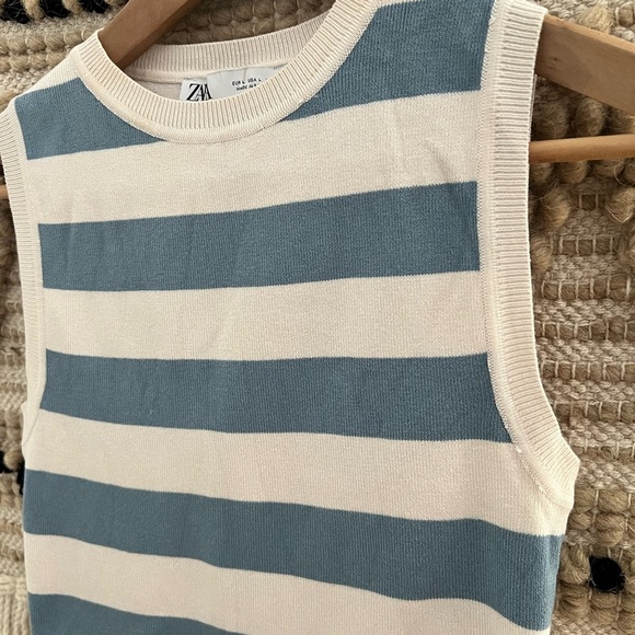 Zara Ribbed Striped Tank Top - Picture 3 of 9